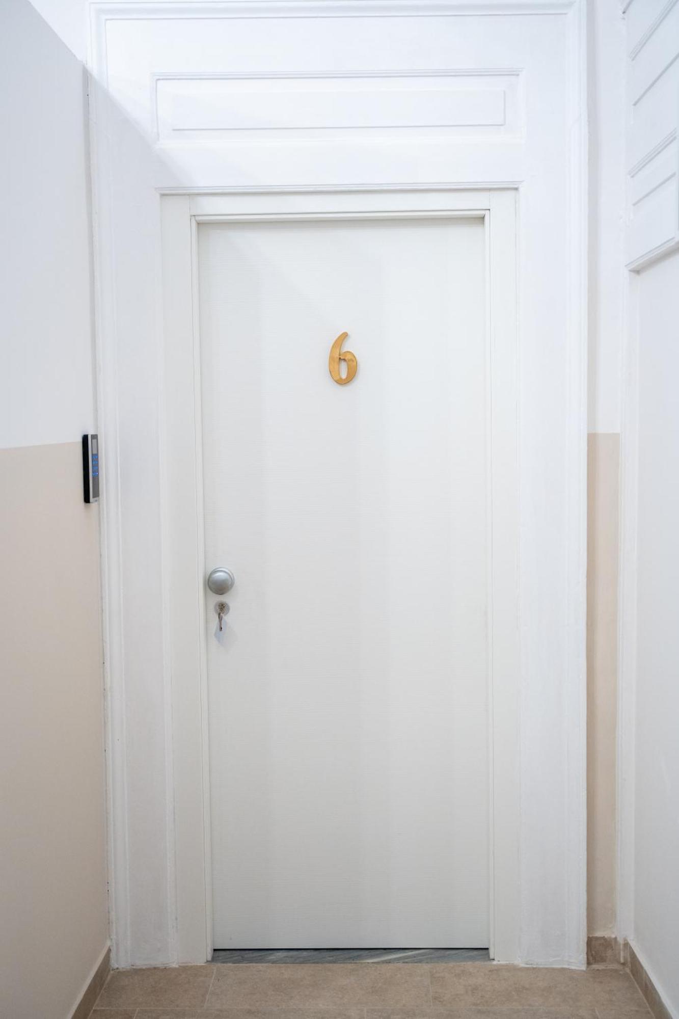 Principe Amedeo 93 Bed & Breakfast Bari Ngoại thất bức ảnh