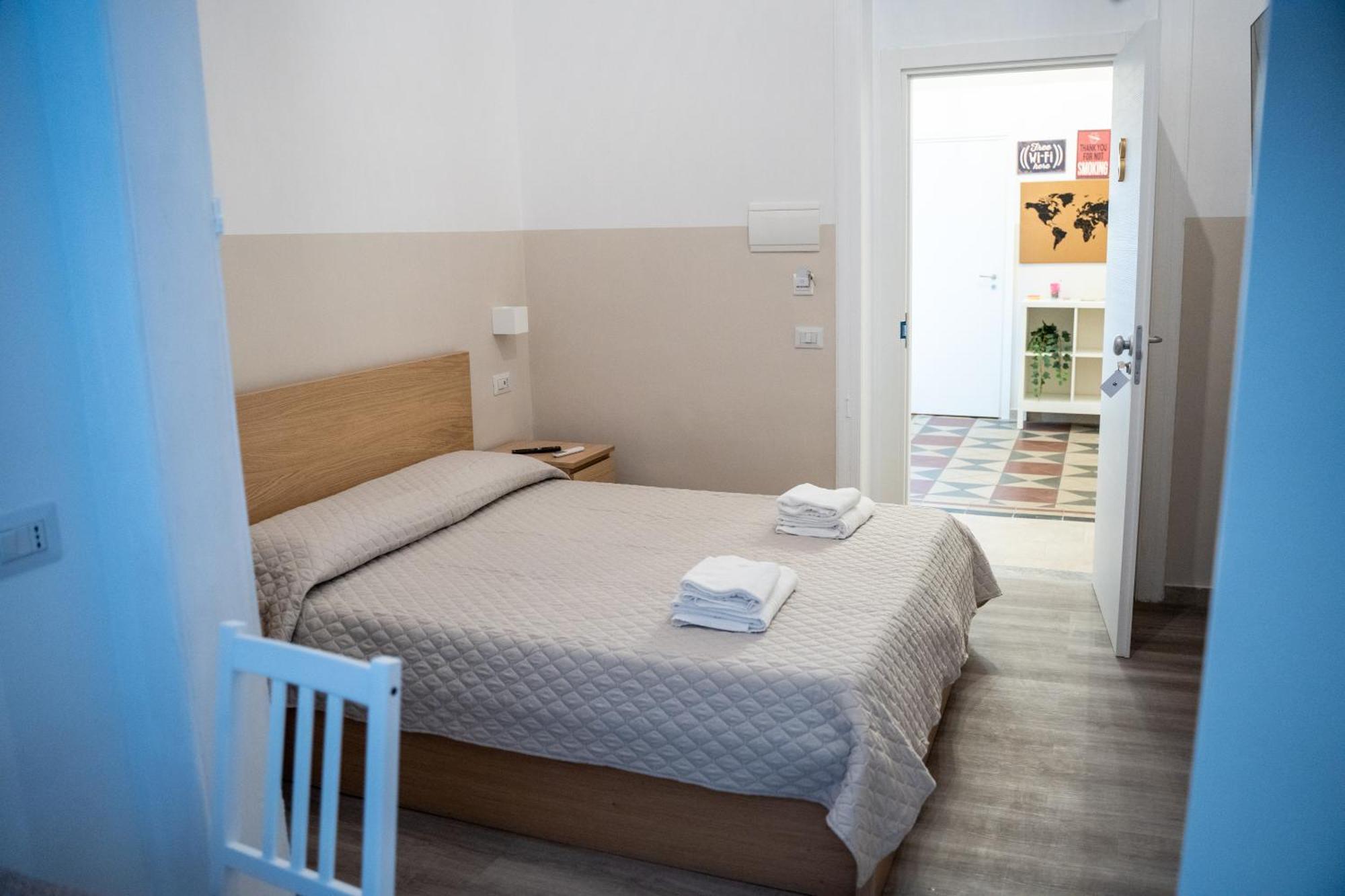 Principe Amedeo 93 Bed & Breakfast Bari Ngoại thất bức ảnh