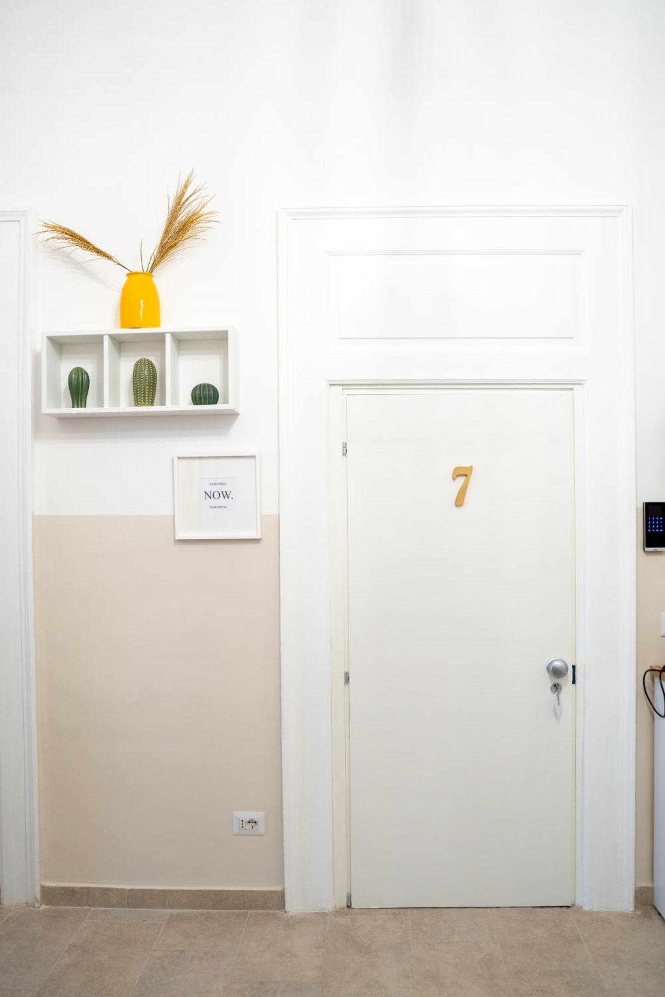 Principe Amedeo 93 Bed & Breakfast Bari Ngoại thất bức ảnh